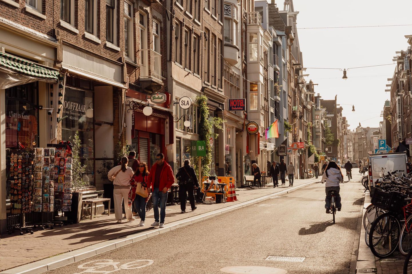 Photo 19 of Haarlemmerstraat 10-B