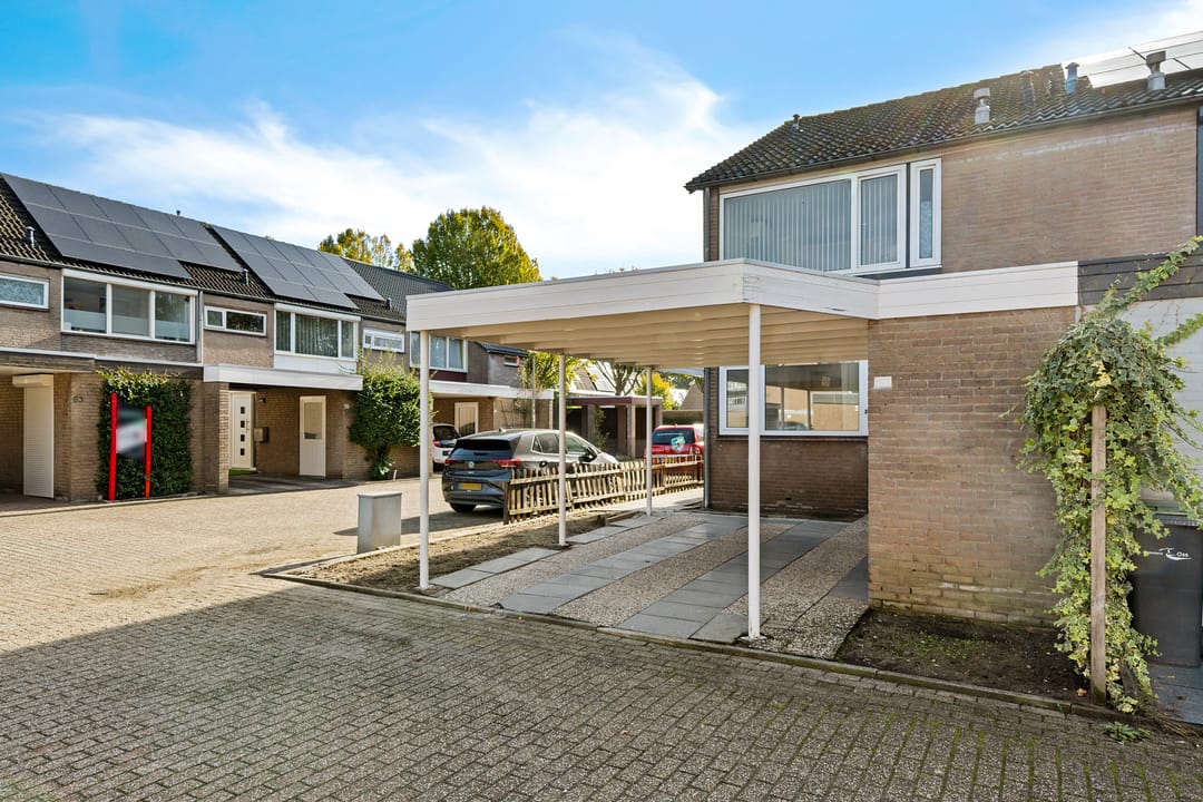 Photo 26 of Staringstraat 153