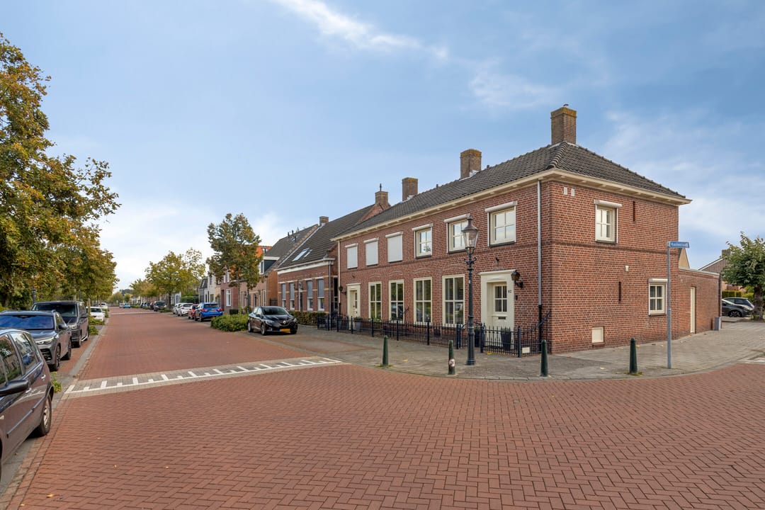 Photo 46 of Lange Brugstraat 62