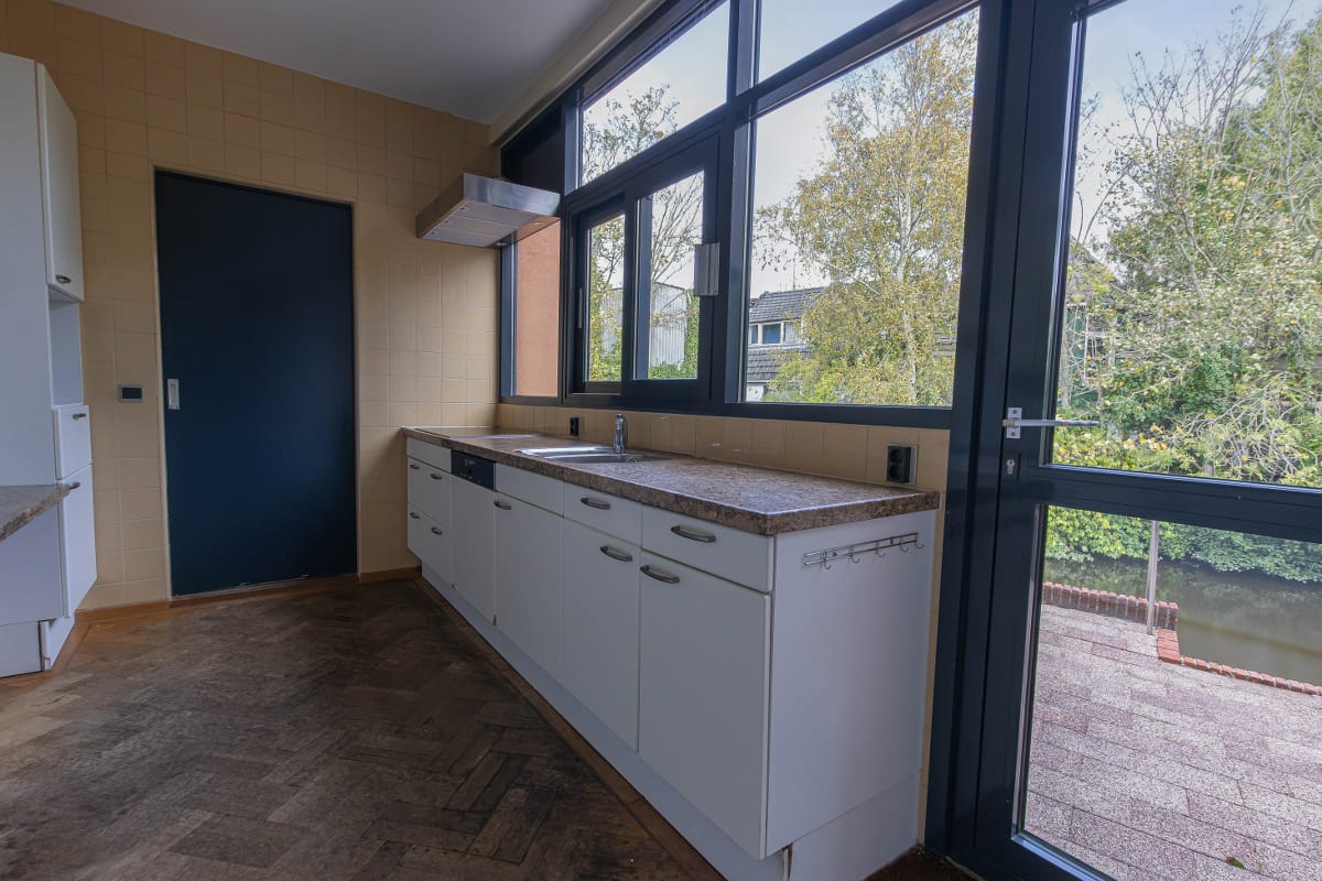 Photo 15 of Westerweg 64