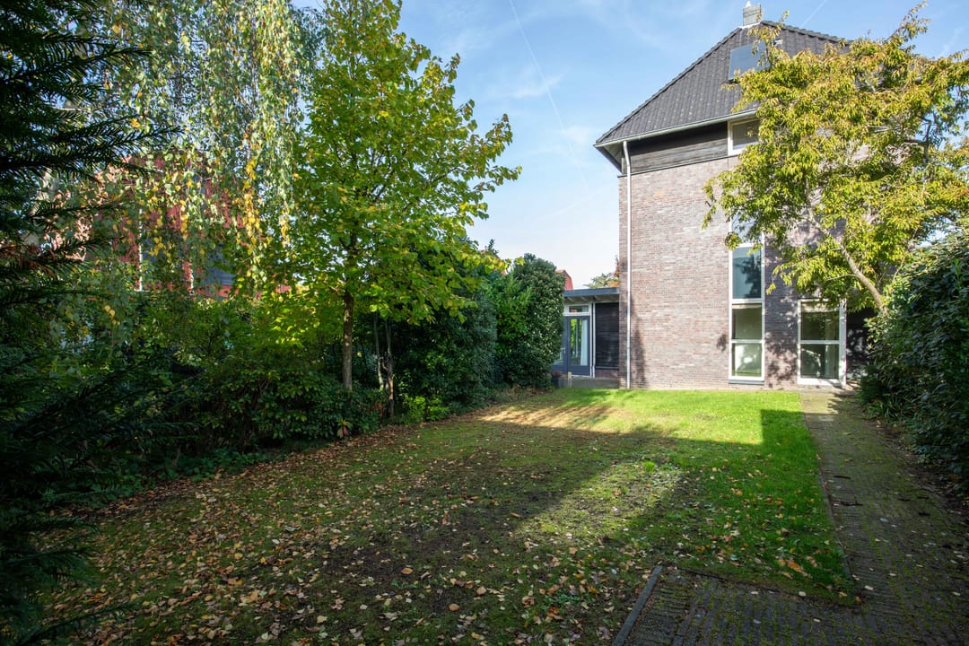 Photo 37 of Kroosjespruimstraat 11