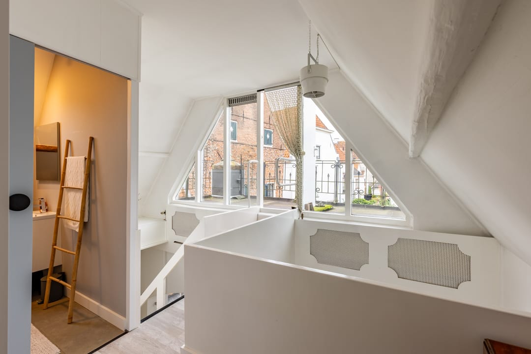 Photo 46 of Achterstraat 5