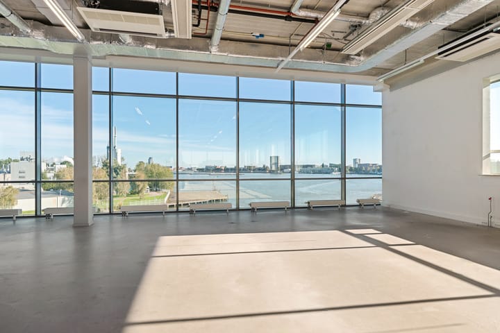 Johan van Hasseltweg 2-E1, Amsterdam
