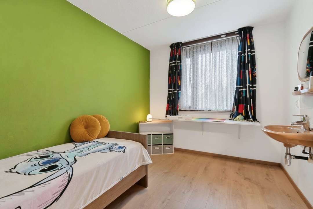 Photo 28 of Begoniastraat 16