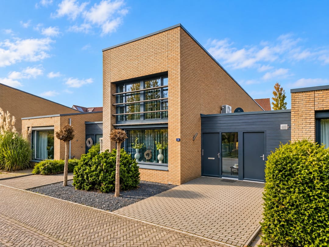 Foto 1 van Claustrum 24