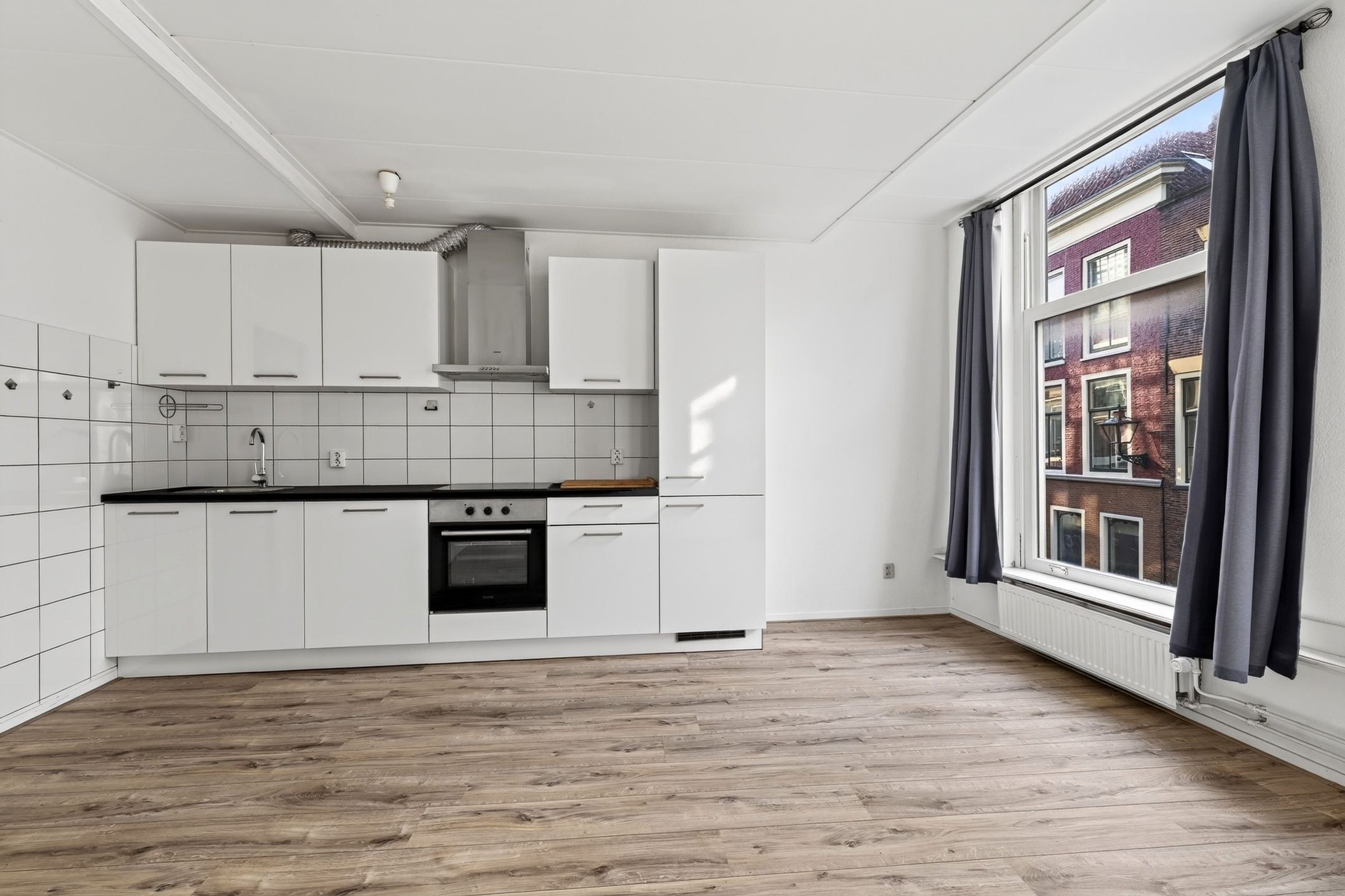 Photo 3 of Noordeinde 32-A