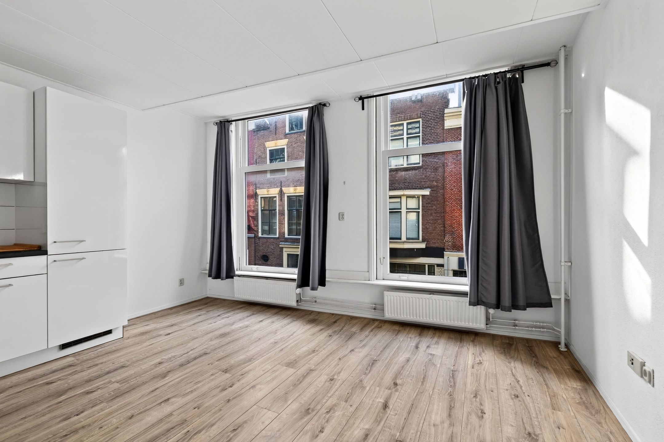 Photo 9 of Noordeinde 32-A