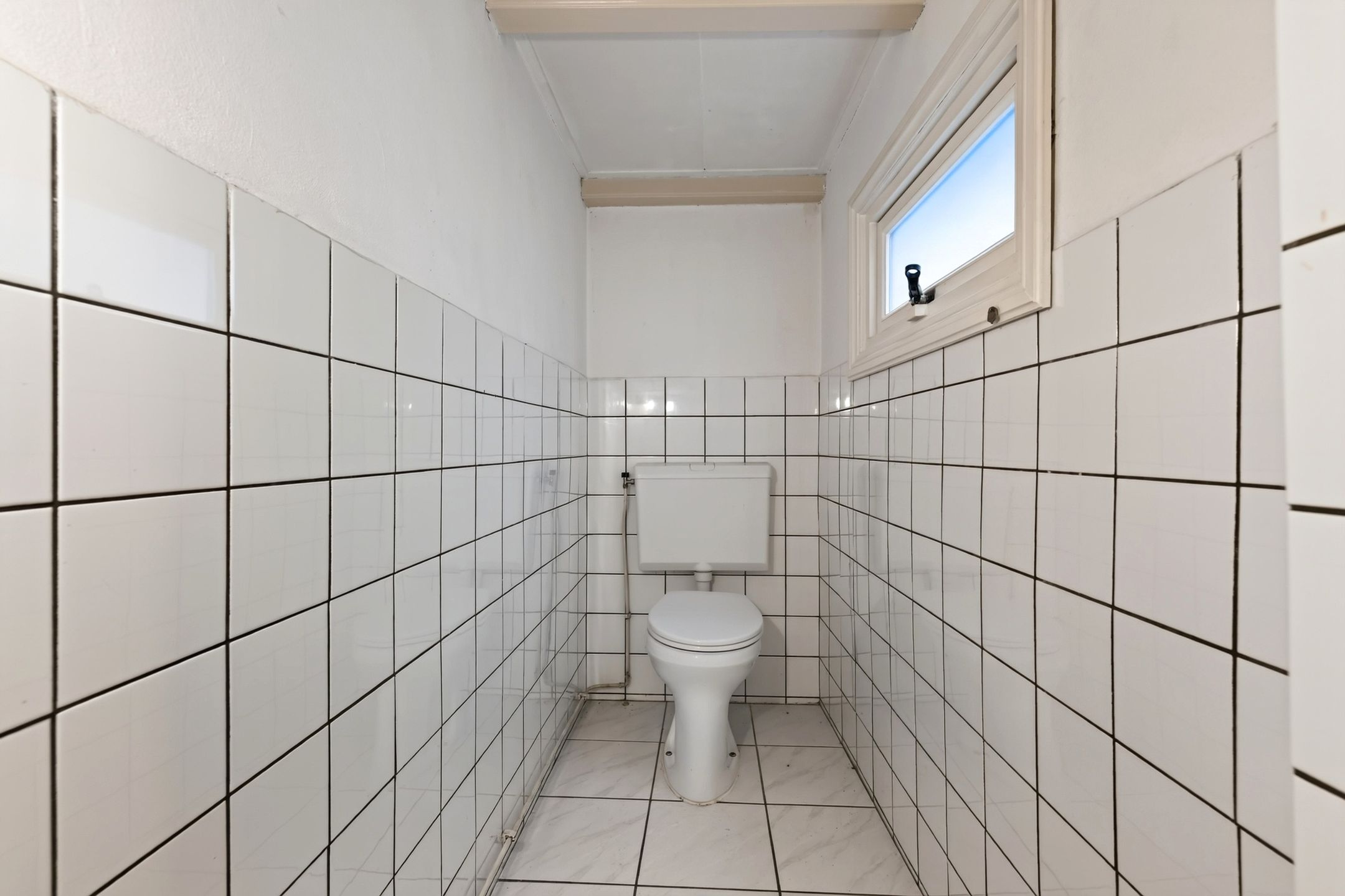 Photo 18 of Noordeinde 32-A