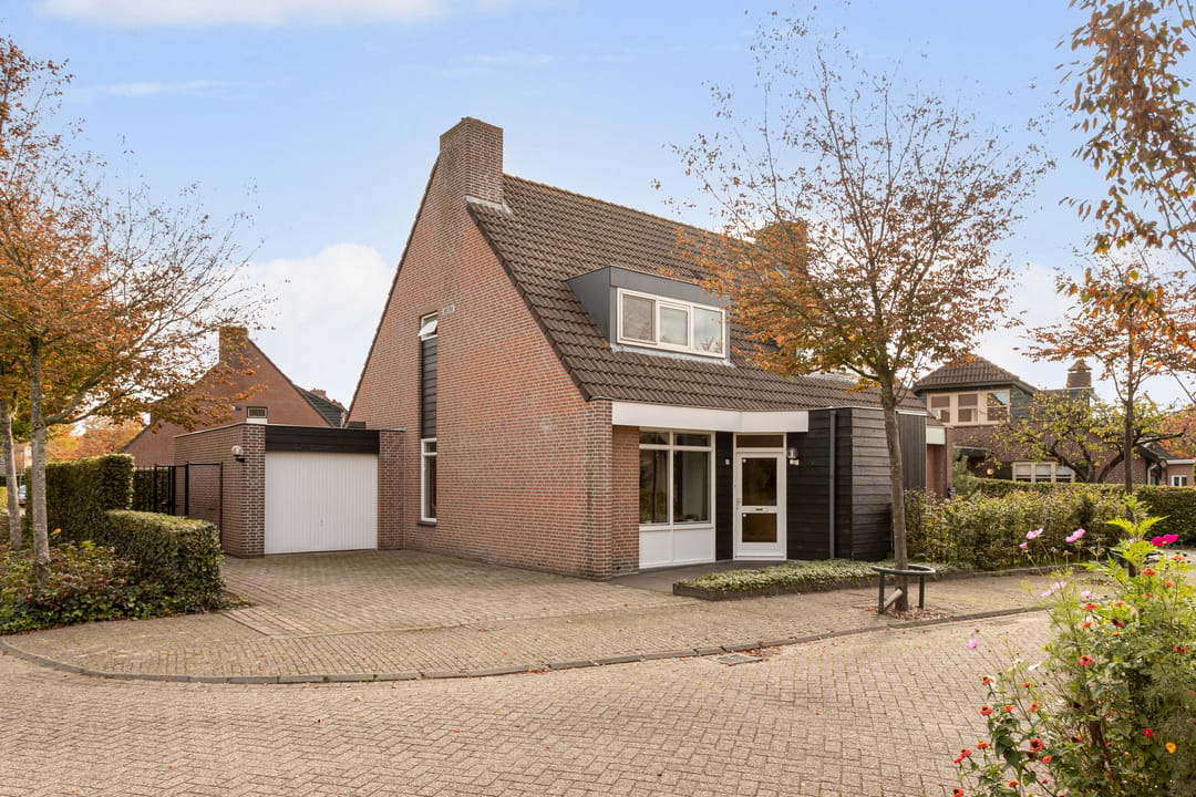 Photo 38 of Staai-akker 4