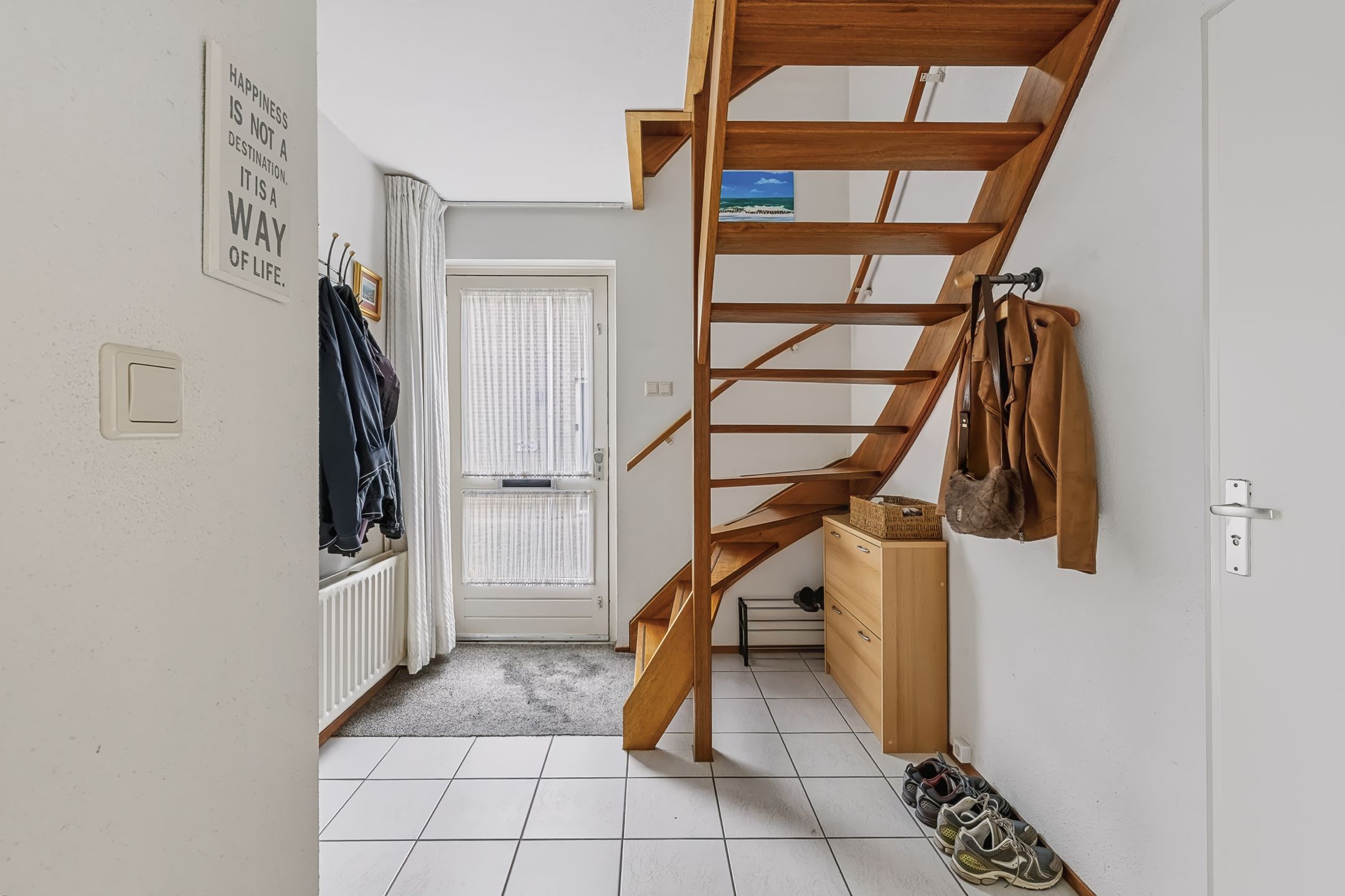 Photo 15 of Schweitzerstraat 31