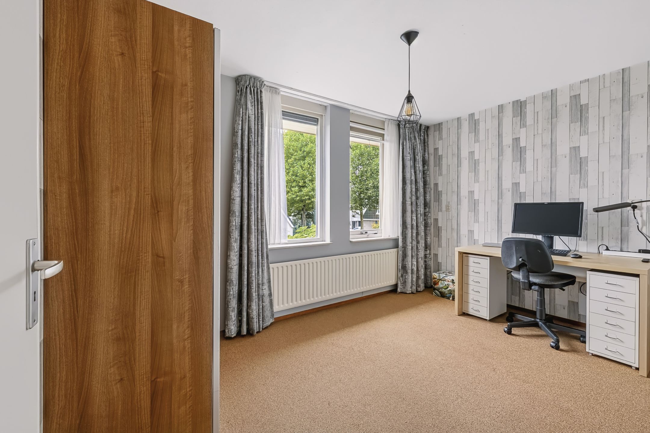 Photo 48 of Schweitzerstraat 31