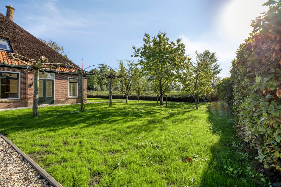 Photo 28 of Middenweg 1