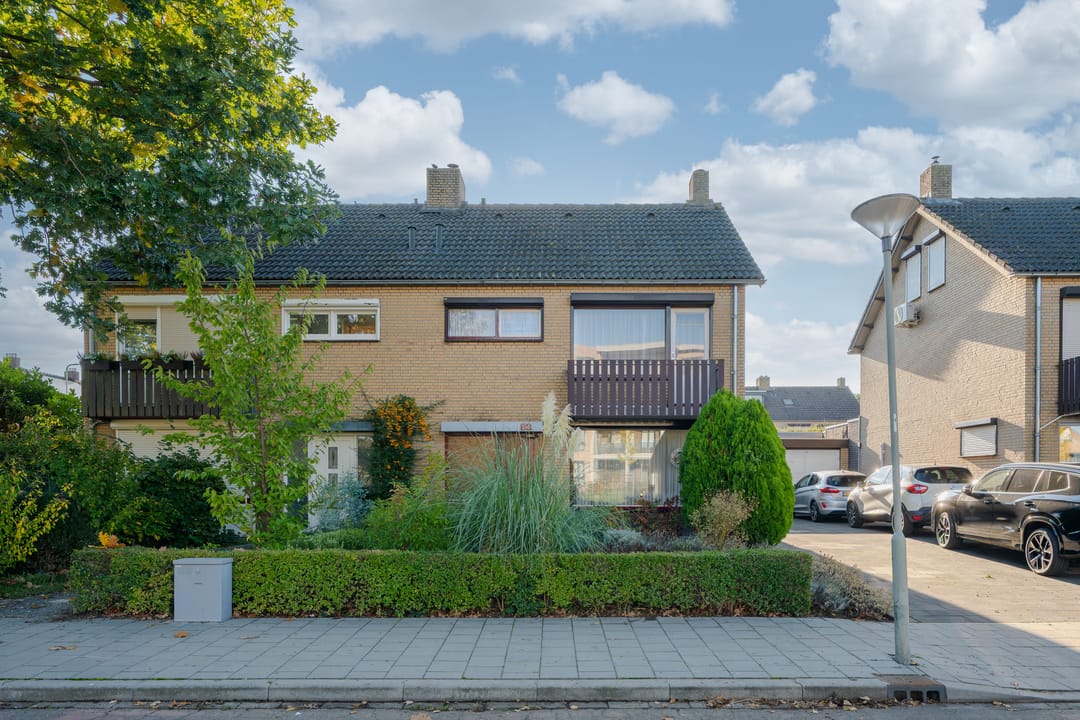 Photo 52 of Spechtstraat 82