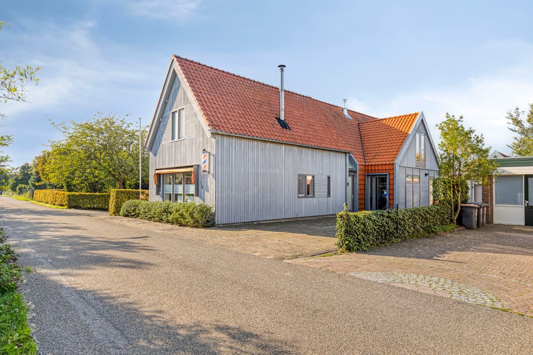 Photo 1 of Hoogegeest 19