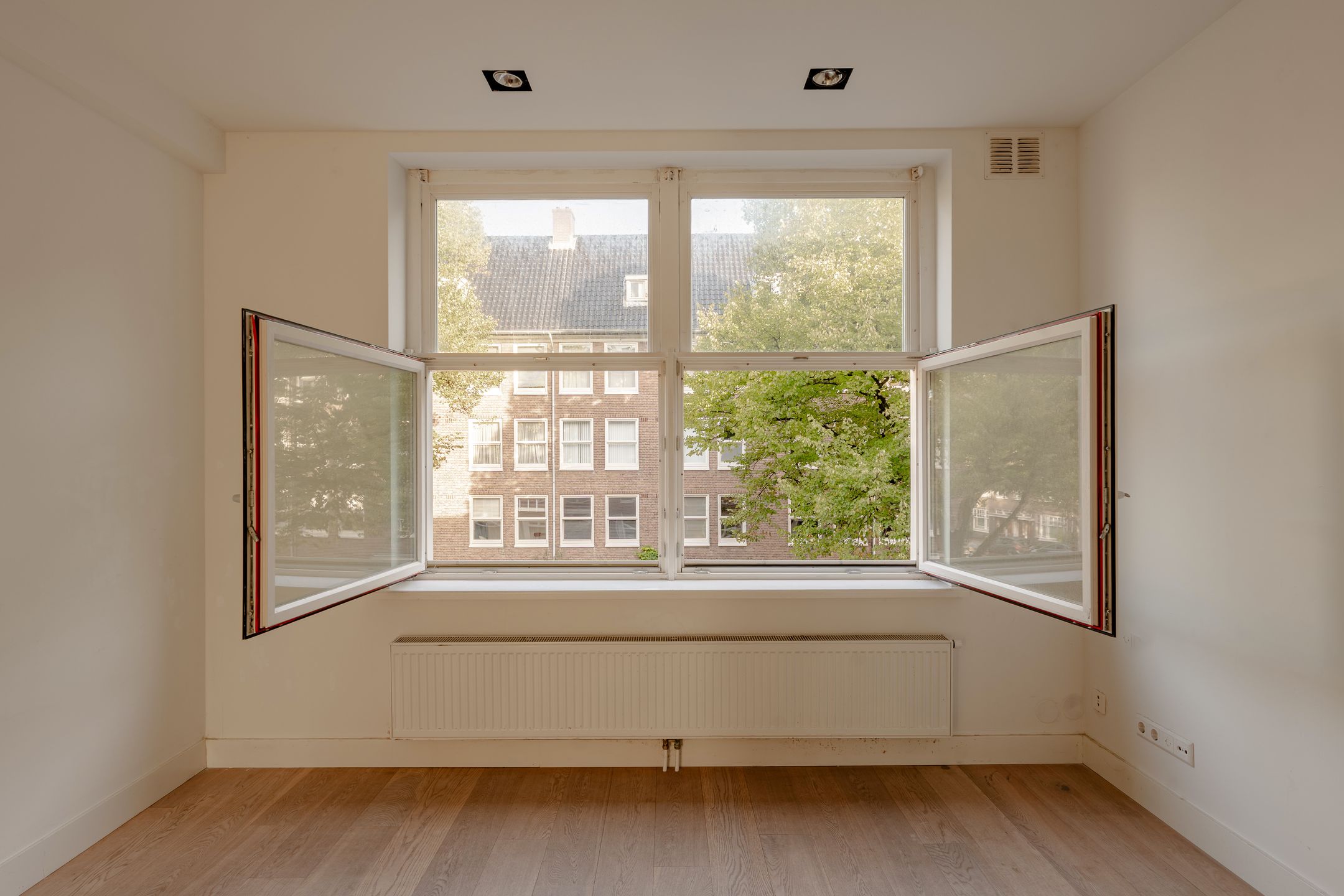 Photo 3 of Jasper Leijnsenstraat 27-2