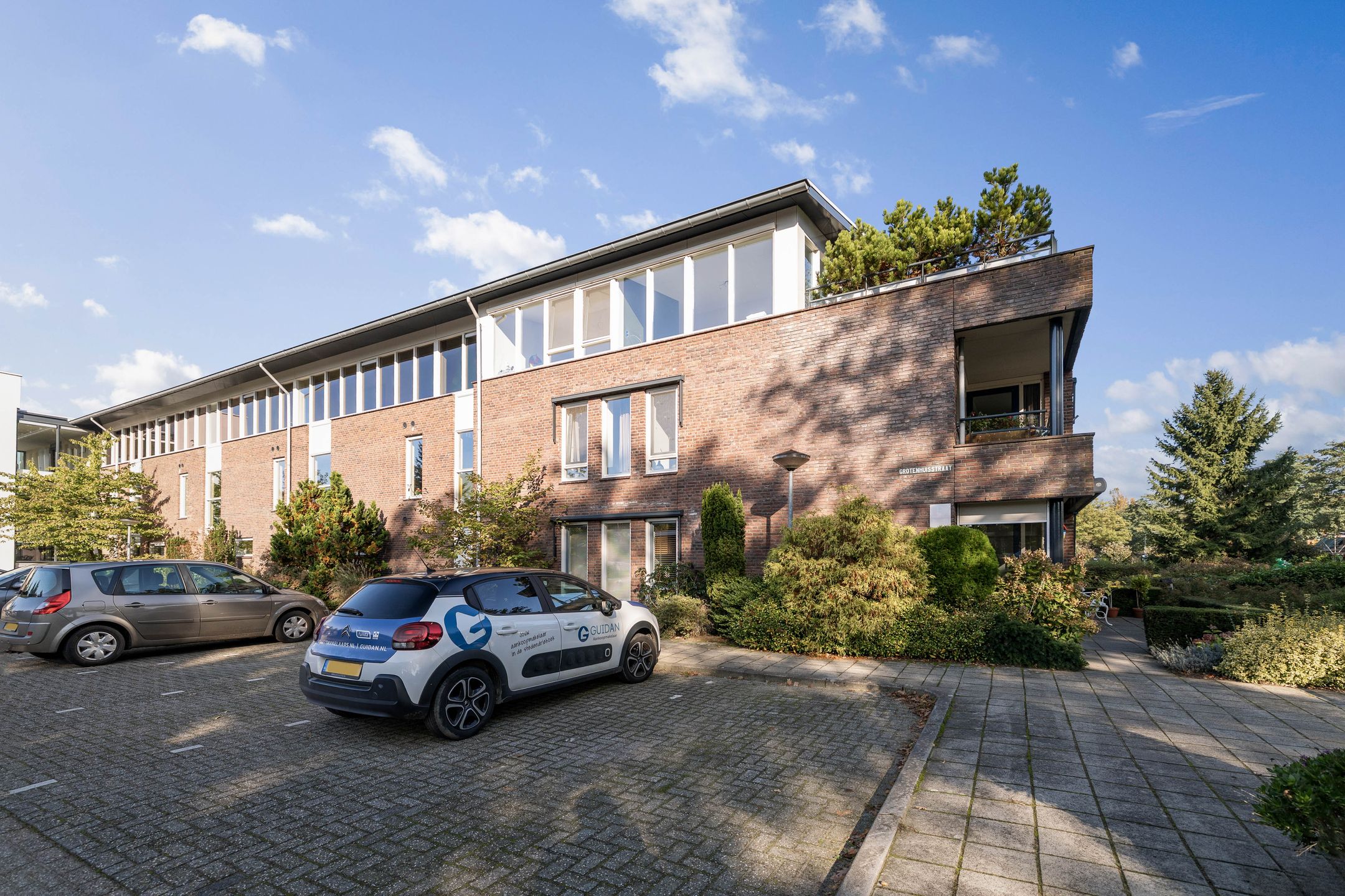 Photo 21 of Grotenhuisstraat 20