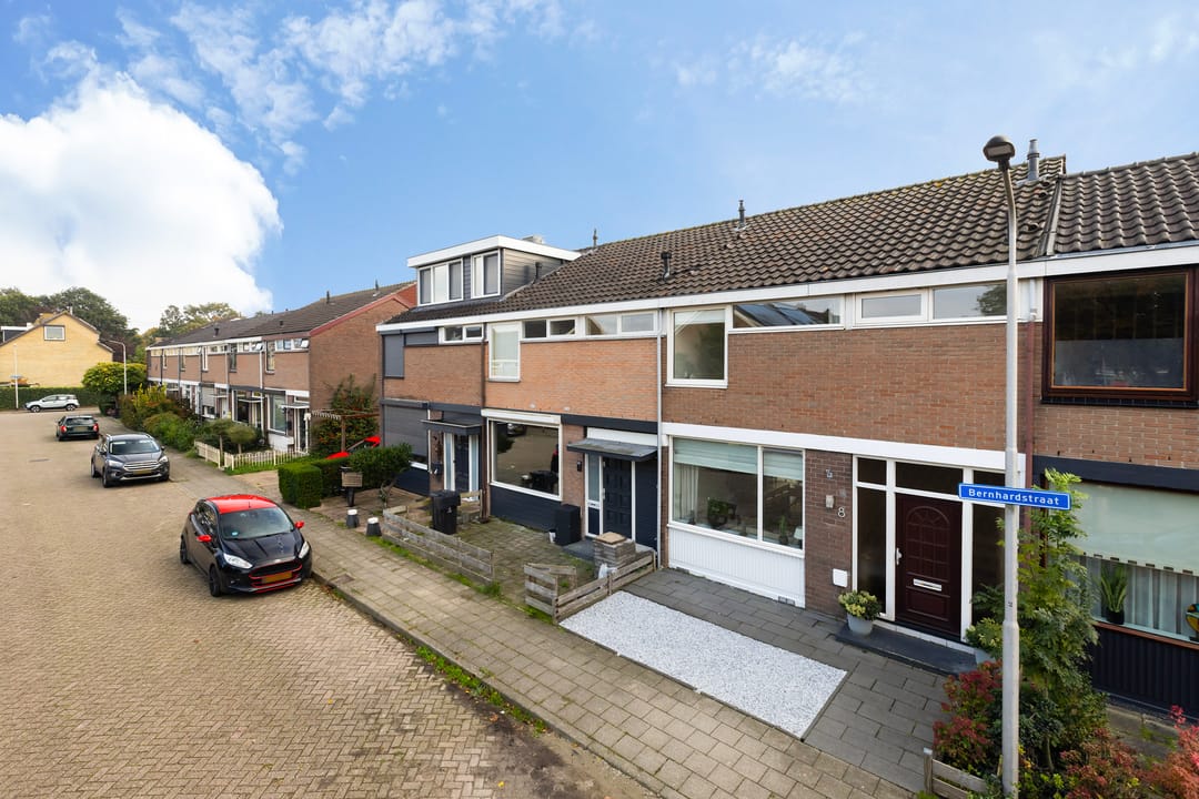 Foto 41 van Bernhardstraat 8