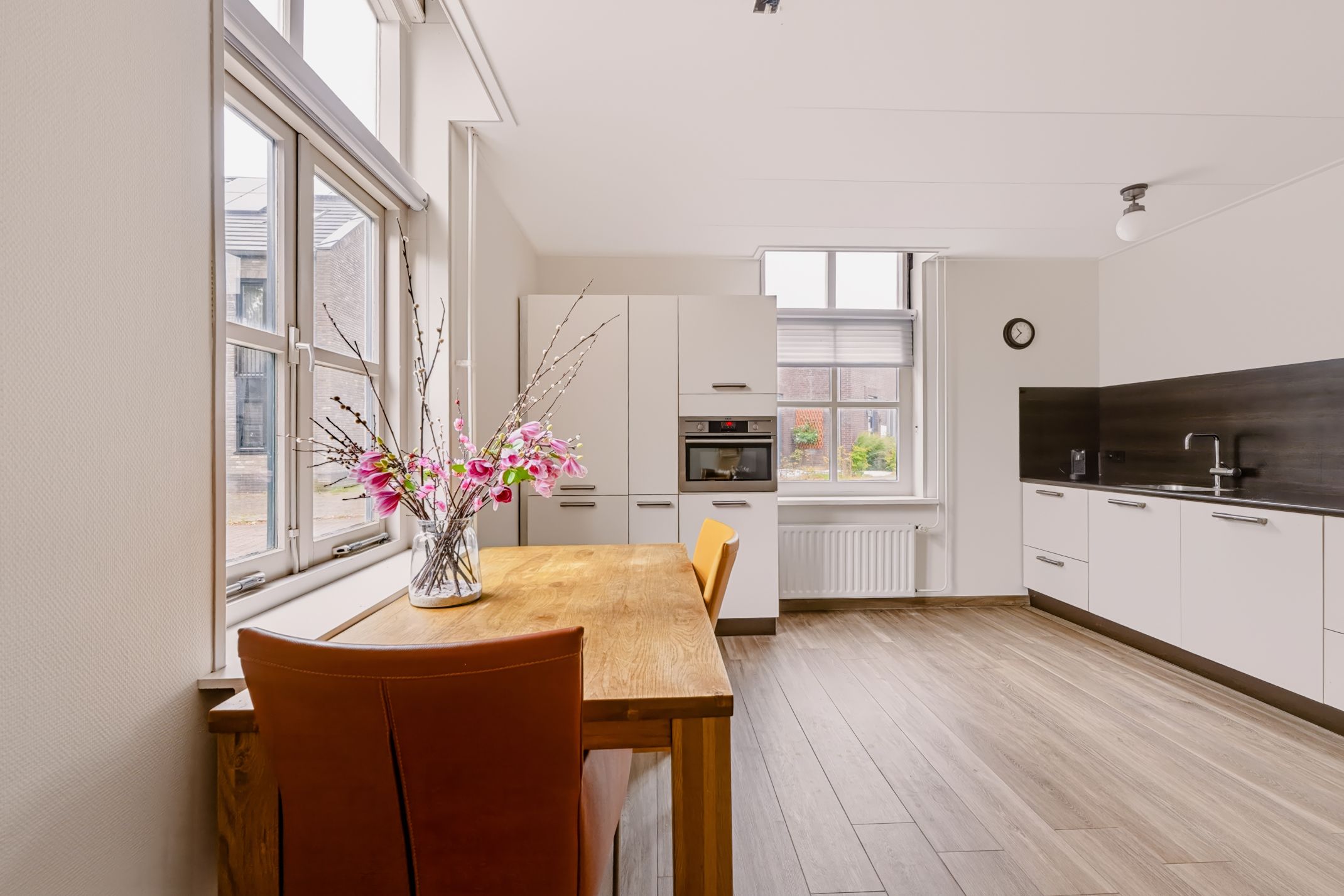 Photo 9 of Herenstraat 49