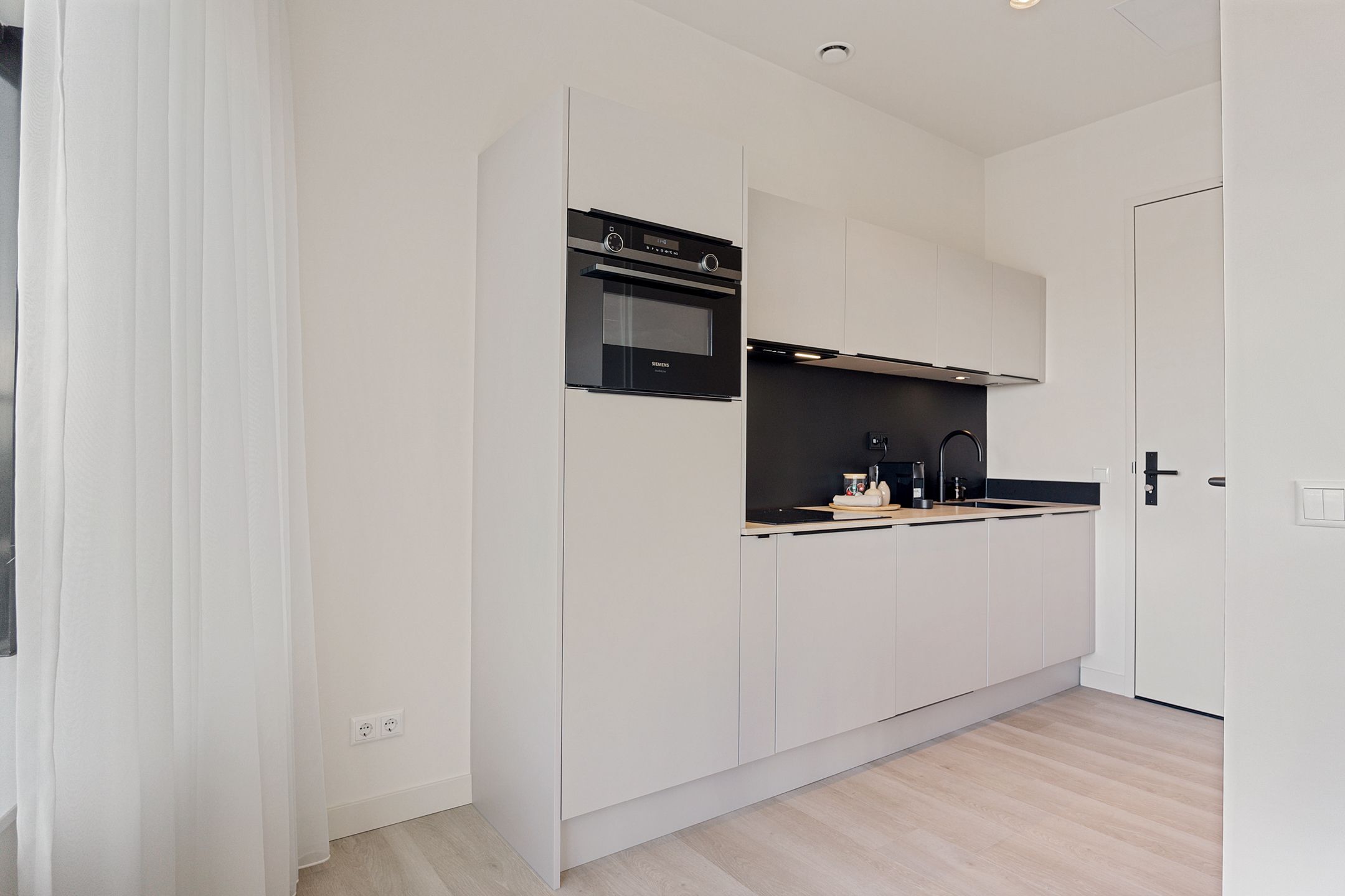 Photo 9 of Rivium 1e straat 71-B