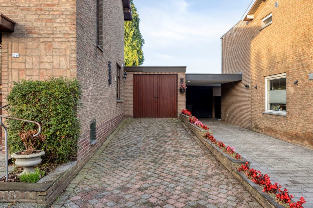 Photo 2 of Duivenstraat 27
