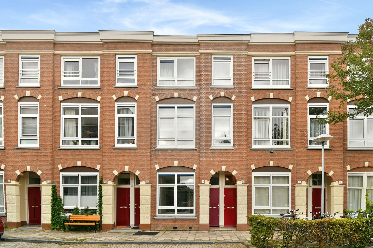 Foto 1 van Van Imhoffstraat 21