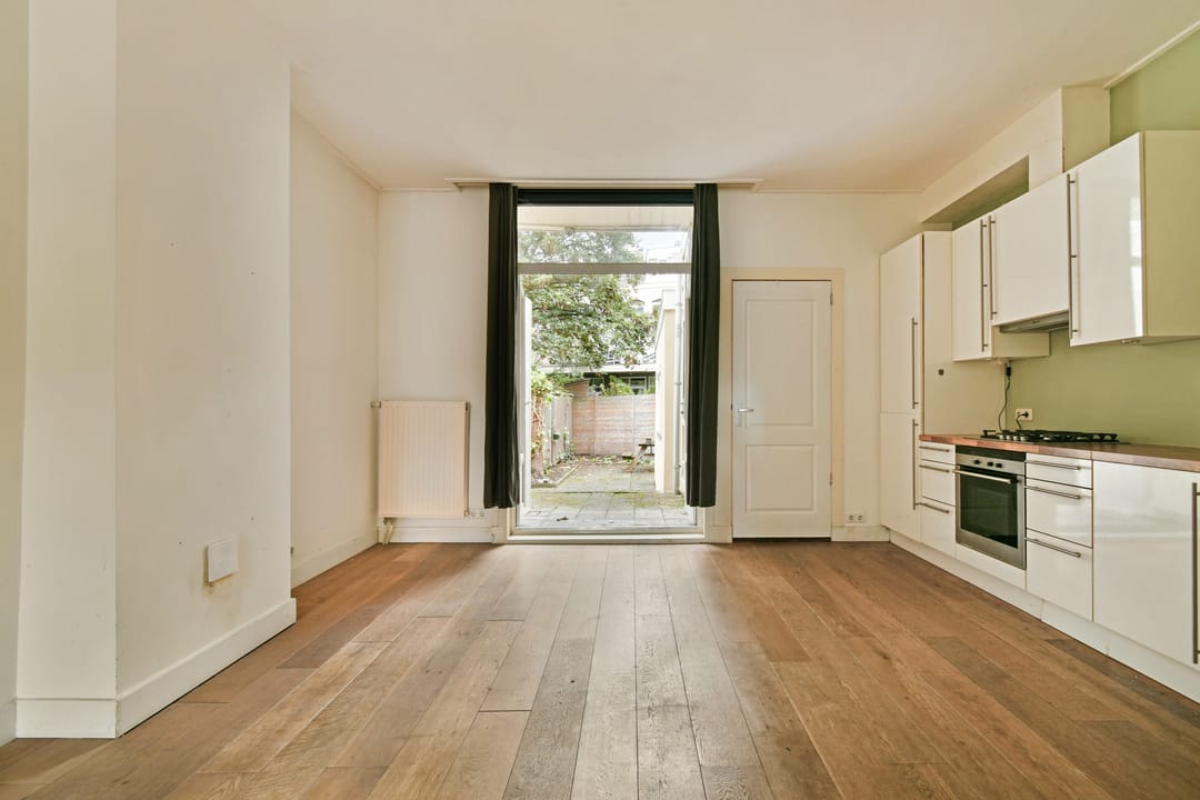 Photo 11 of Van Imhoffstraat 21