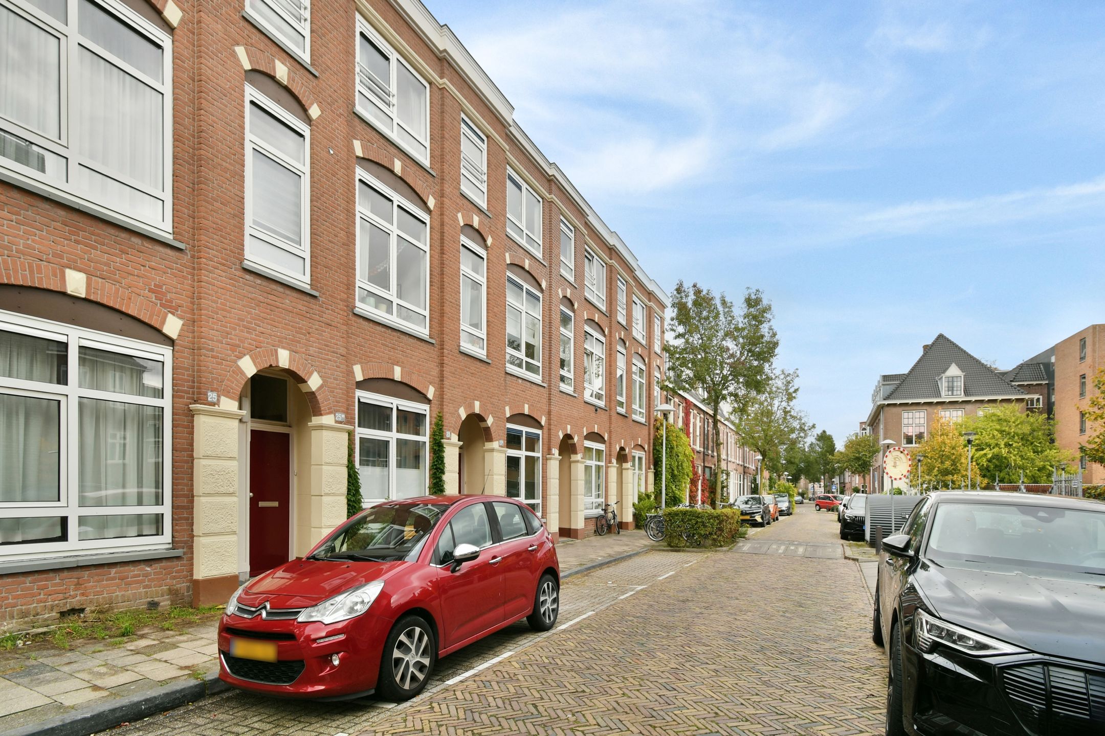 Photo 3 of Van Imhoffstraat 21