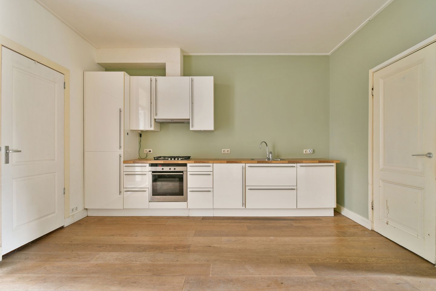 Photo 10 of Van Imhoffstraat 21