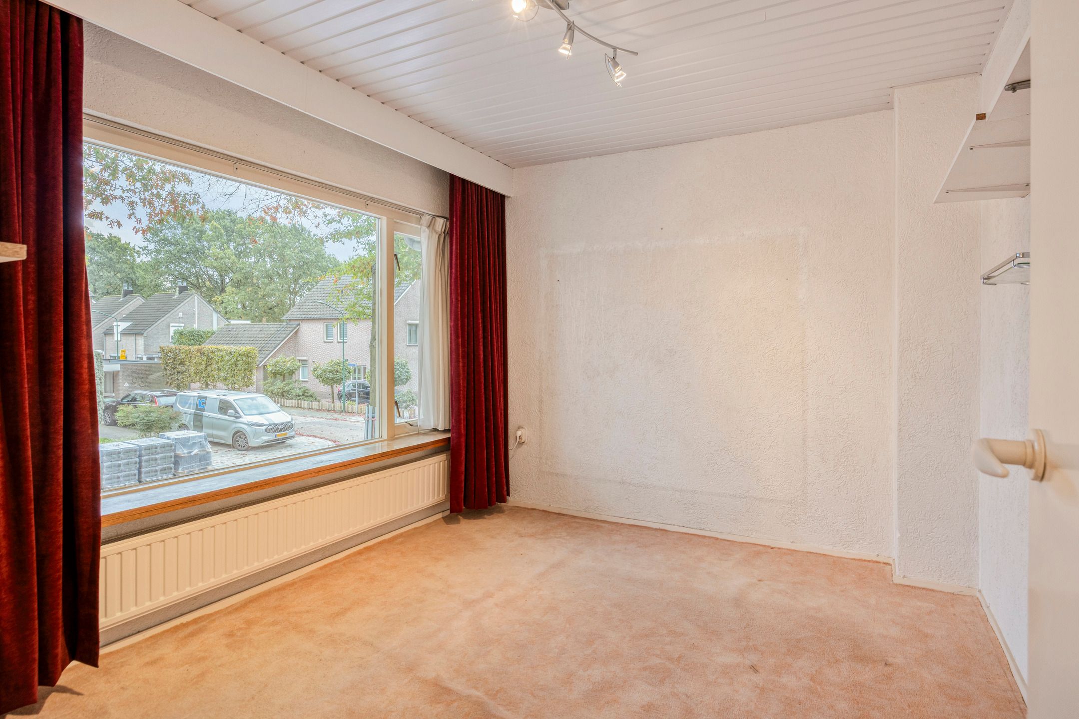 Photo 21 of Schoonstraat 60