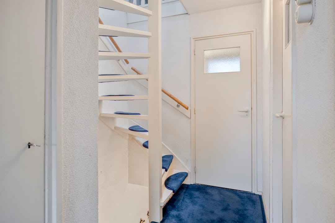 Photo 26 of Schoonstraat 60