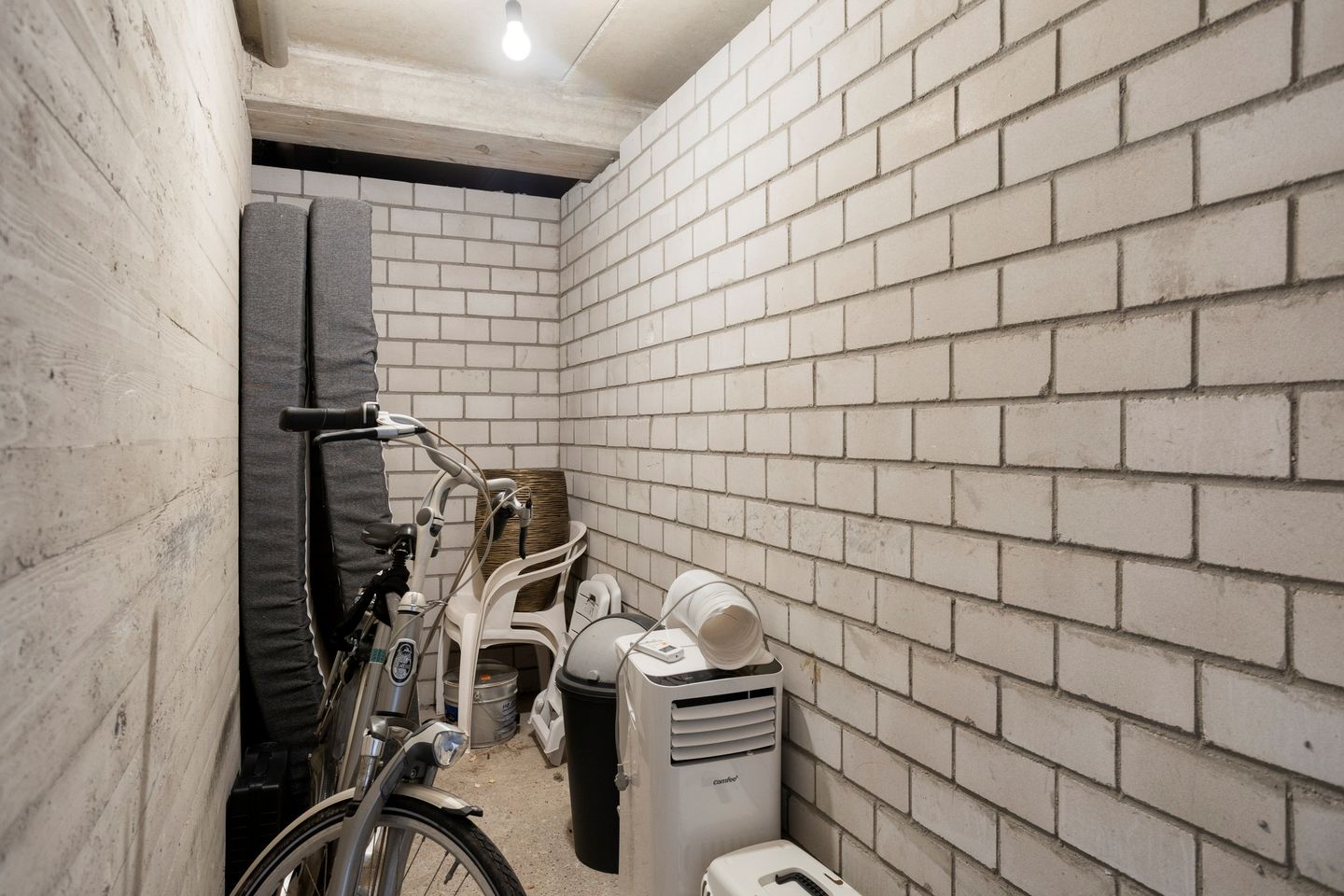 Photo 40 of Prins Hendrikstraat 370