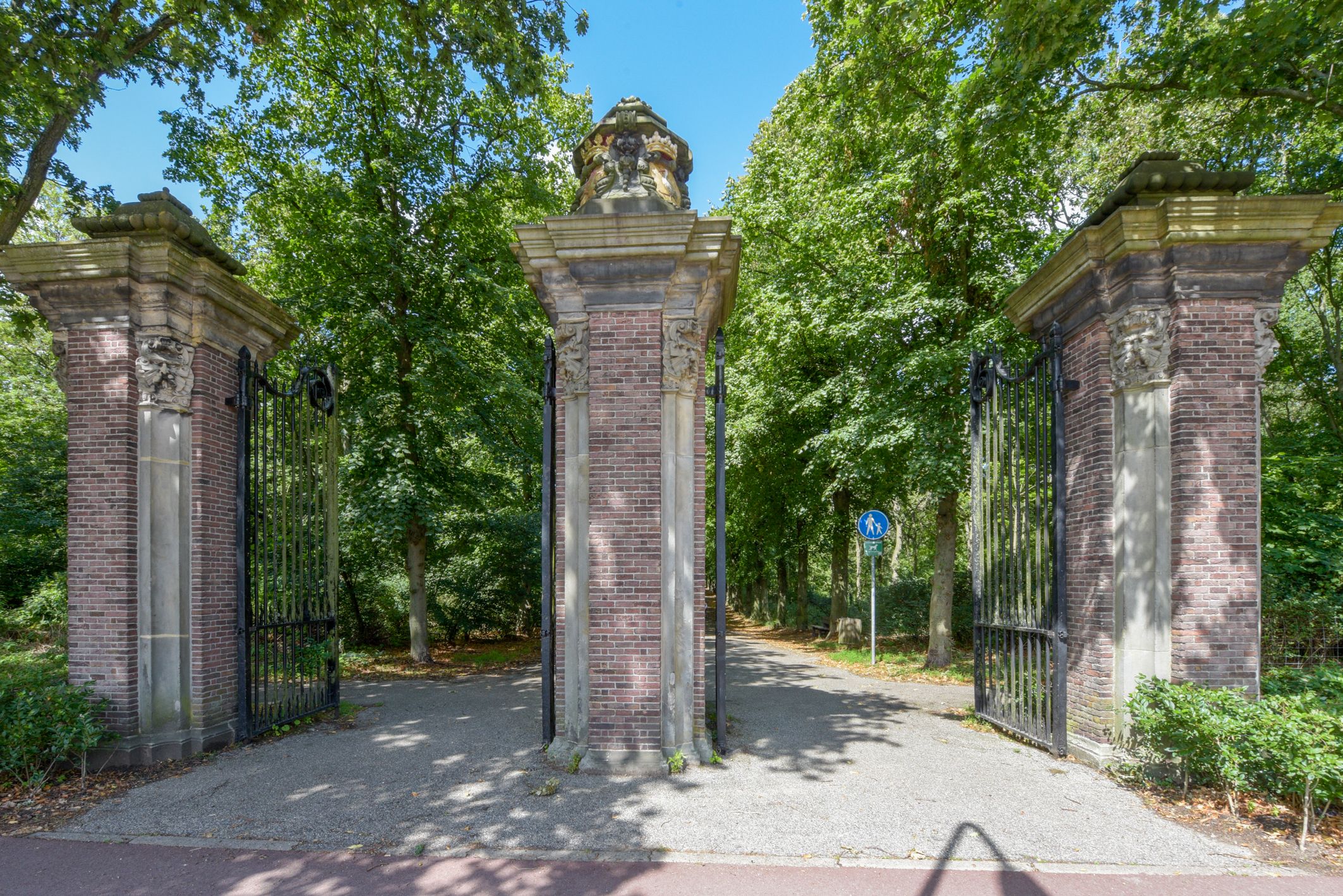 Photo 39 of Balistraat 47-D2