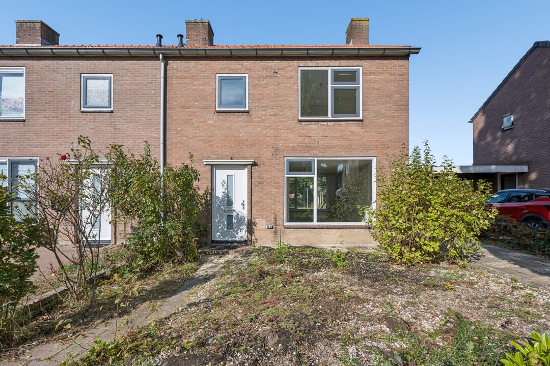 Photo 32 of Van Welderenstraat 14