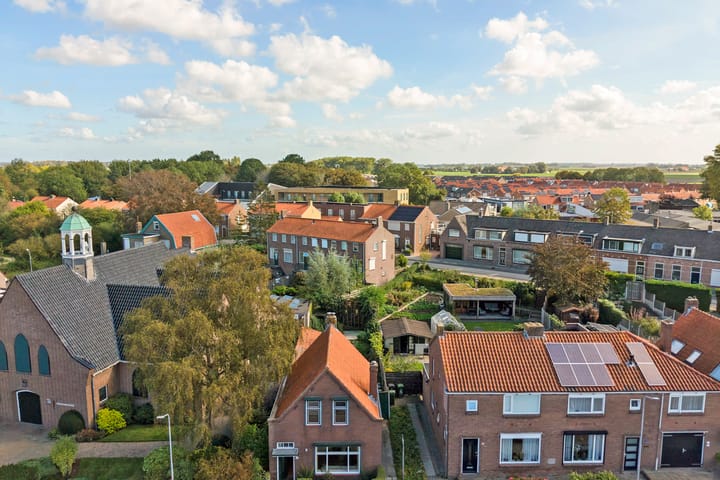 Photo 3 of Burg. Langebeekestraat 12