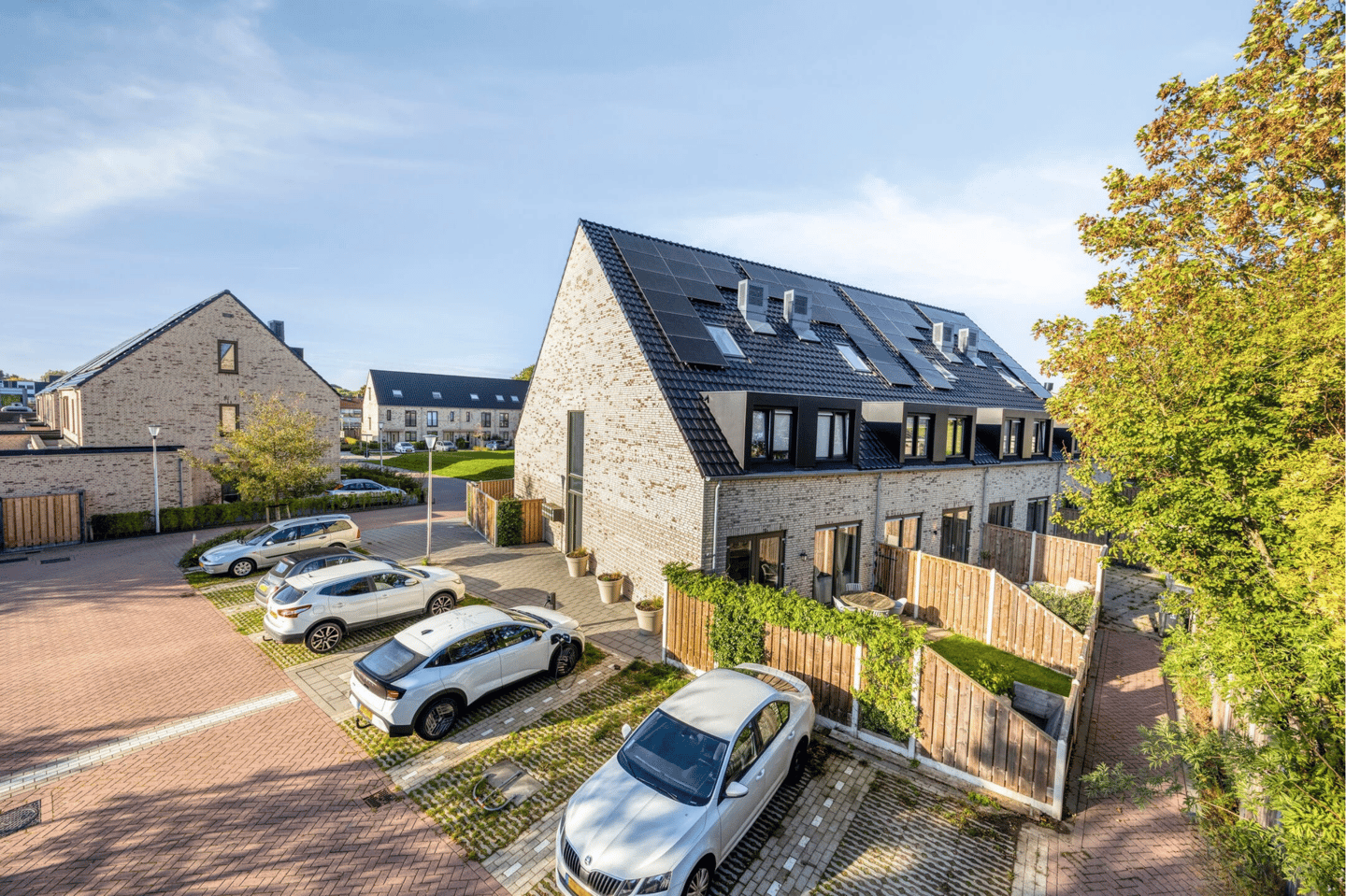 Photo 1 of Pieter Repelaerstraat 24