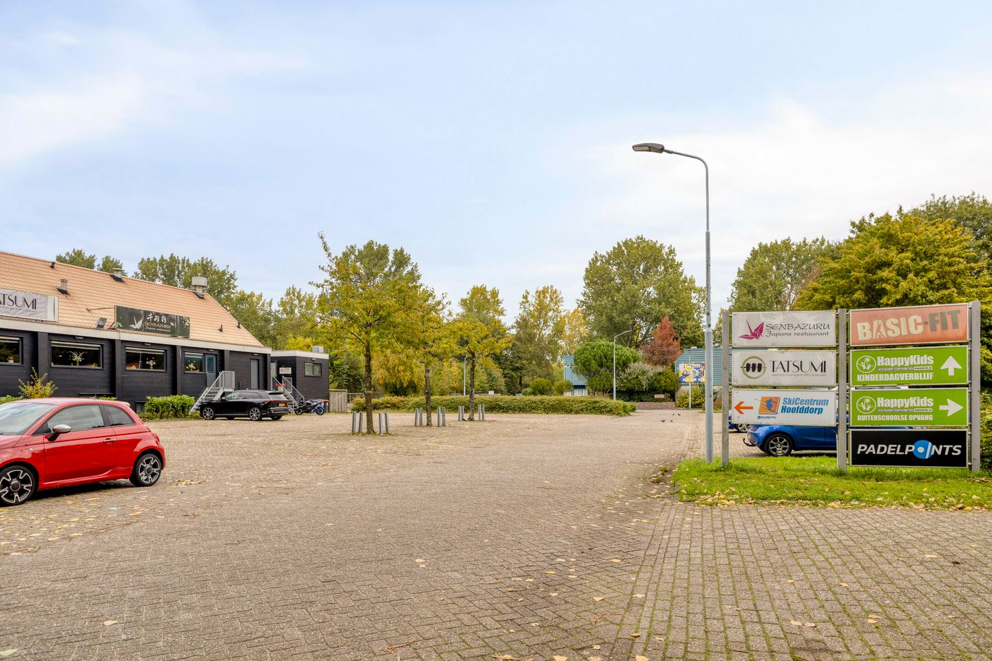 Photo 40 of Van den Berghlaan 329