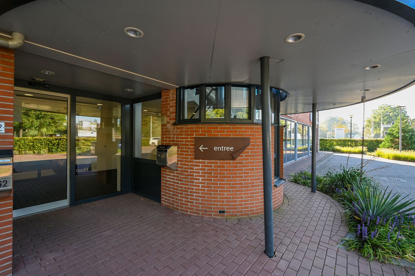 Bekijk foto 4 van Stationsweg 62