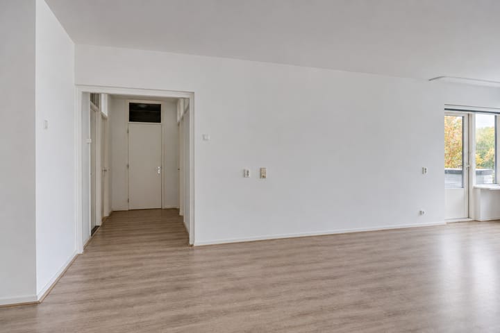 Foto 2 van Moerwijk 64-A