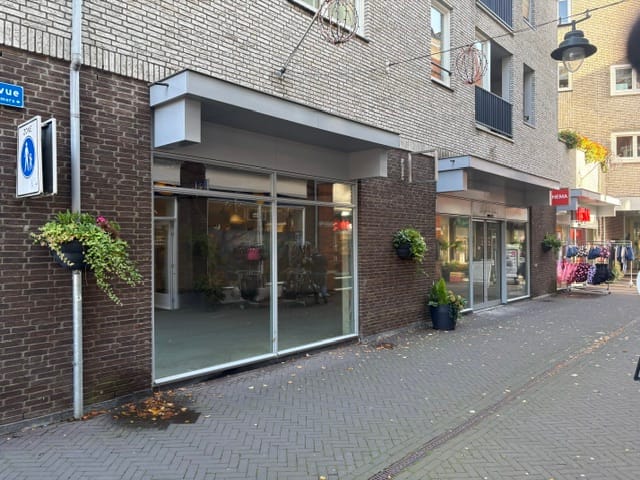 Bekijk foto 1 van Bellevue 1
