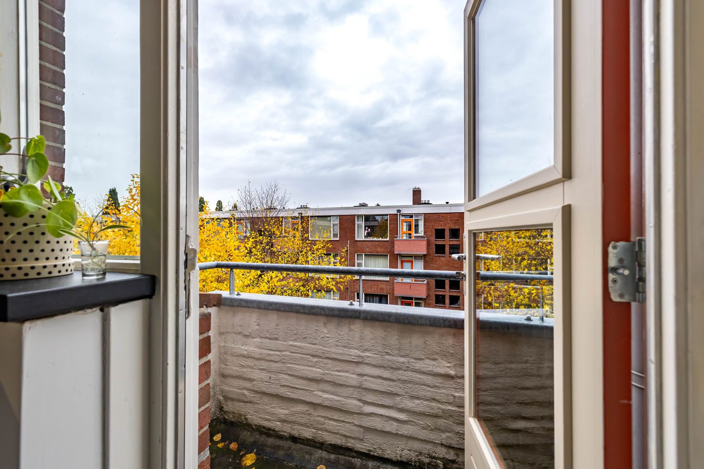 Photo 10 of Frans van Mierisstraat 34