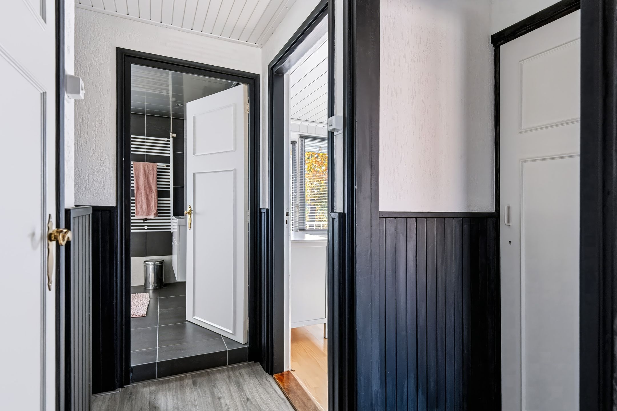 Photo 24 of Jan van Weliestraat 30