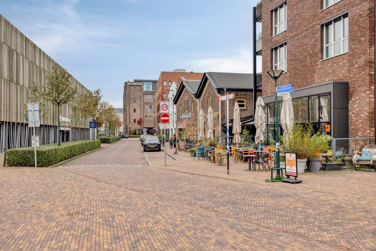 Foto 50 van Het Glacis 3