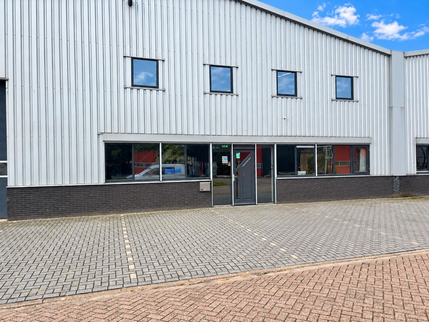 Bekijk foto 4 van Marconistraat 28