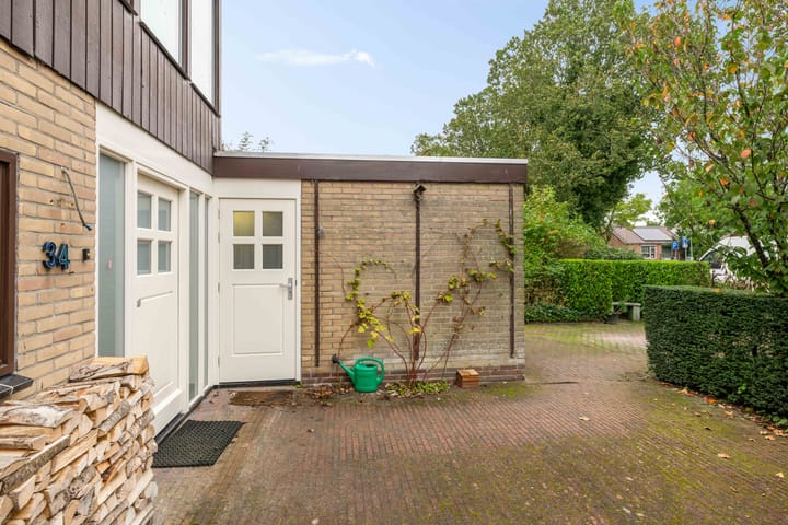 Foto 4 van Luingaweg 34