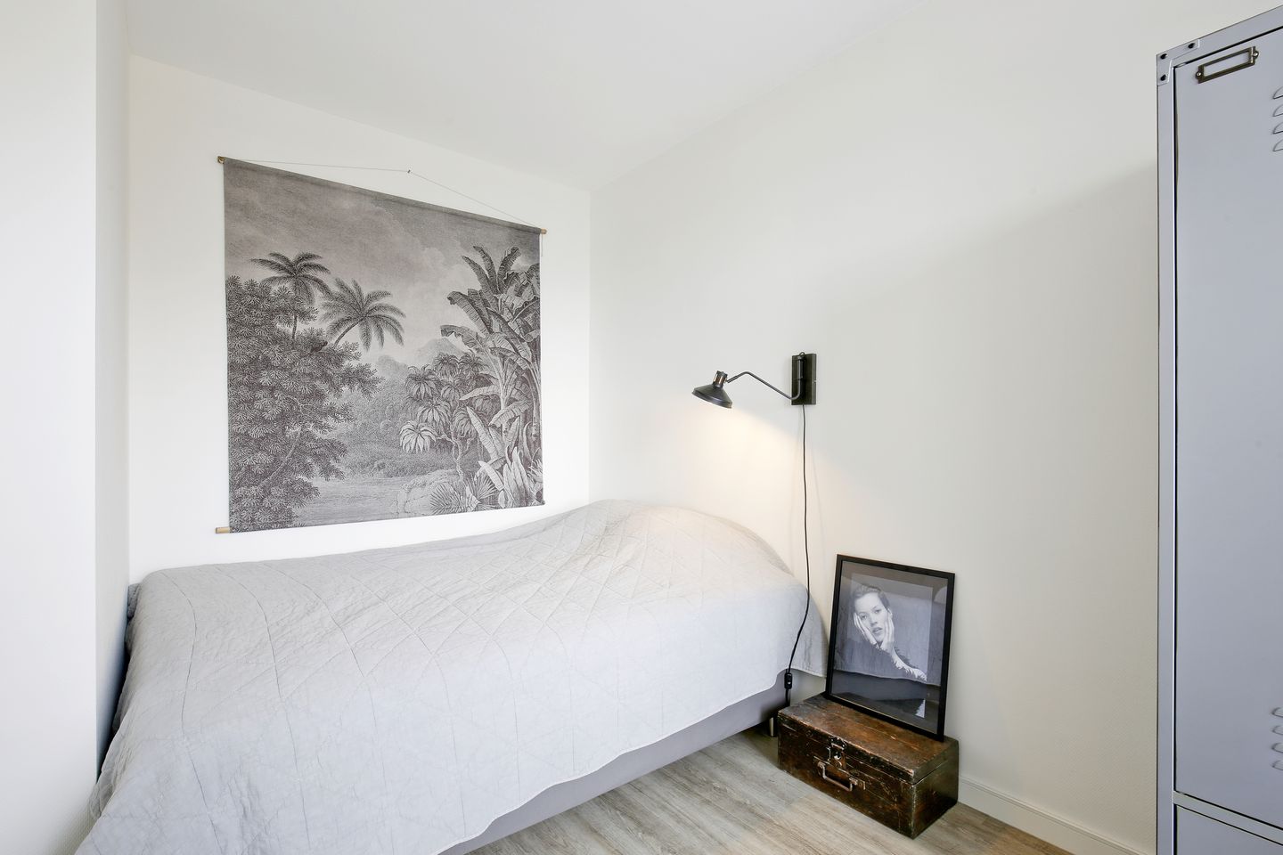 Photo 10 of Mary van der Sluisstraat 284