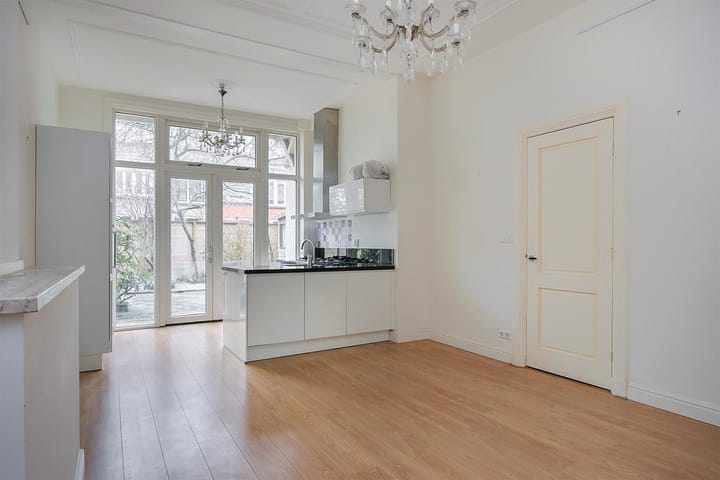 Photo 4 of Adriaan Pauwstraat 7