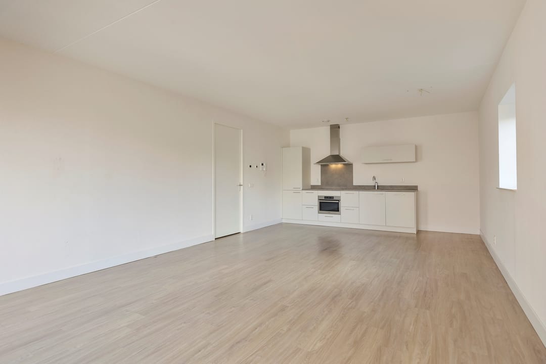 Photo 2 of 1e Lulofsdwarsstraat 16-A