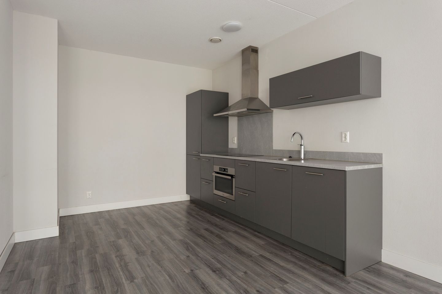 Photo 5 of 1e Lulofsdwarsstraat 16-B