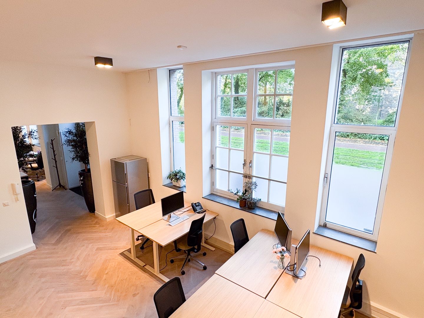 Bekijk foto 3 van Sarphatistraat 640