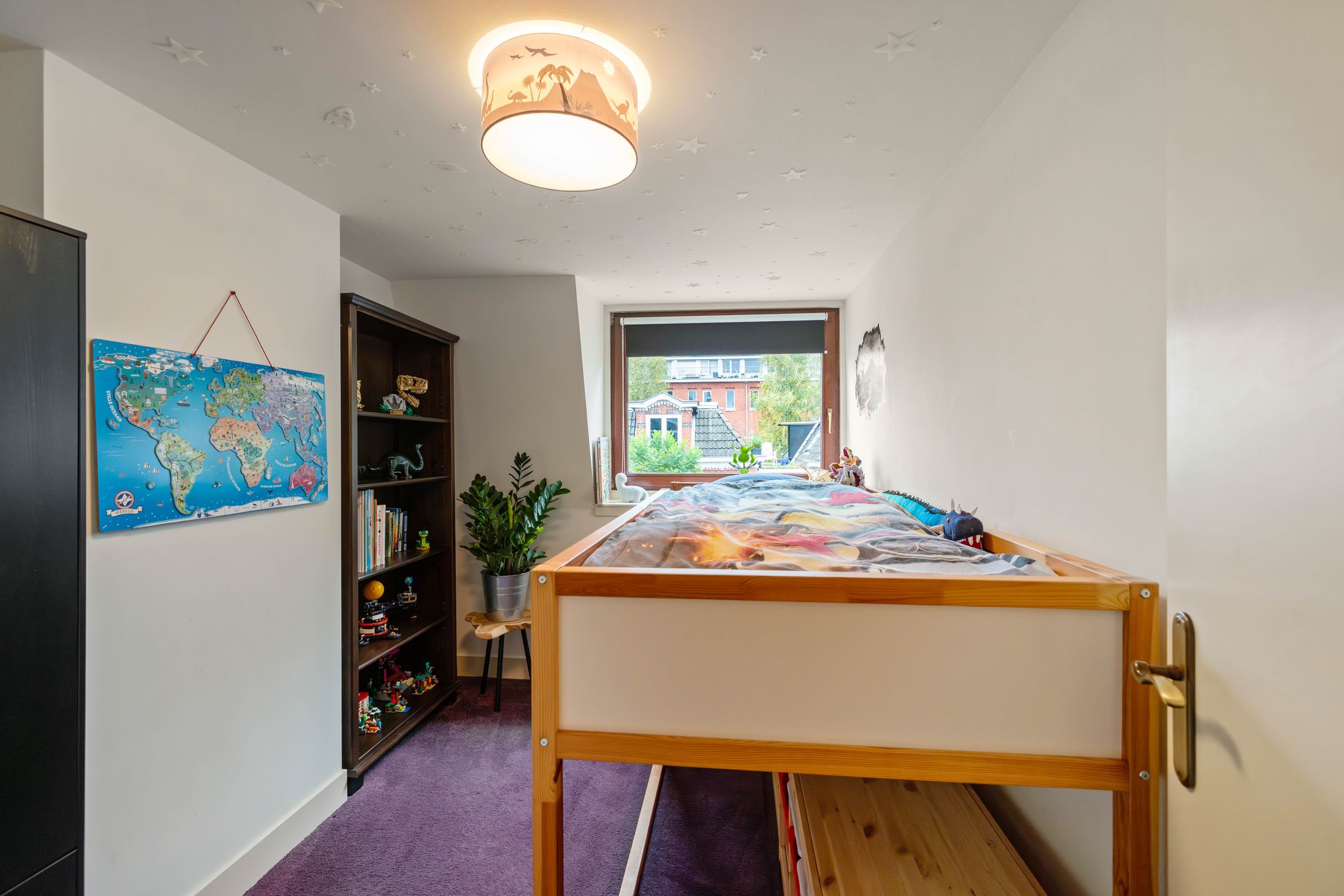 Photo 42 of Emmastraat 22-A